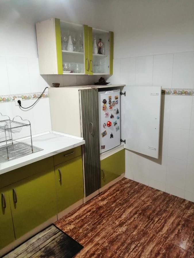 Schoene Wohnung Mit Wifi Und Parkplatz Auf Der Strasse Oliva Kültér fotó